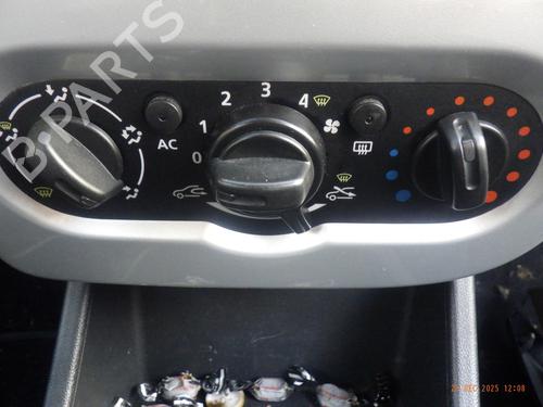 Used Climate control DACIA SANDERO 1.5 dCi (68 hp) 31160783
