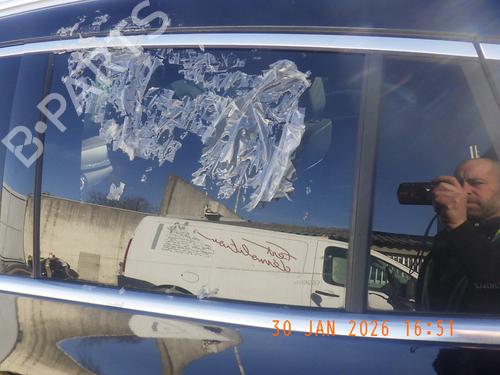 dr-rude-ventre-bagtil-mercedes-benz-gla-h247-2020-32017120 main image