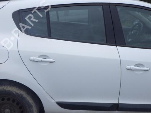 Used Right rear door RENAULT MEGANE III Hatchback (BZ0/1_, B3_) 1.5 dCi (BZ09, BZ0D, BZ1W, BZ29, BZ14) (110 hp) 24285704