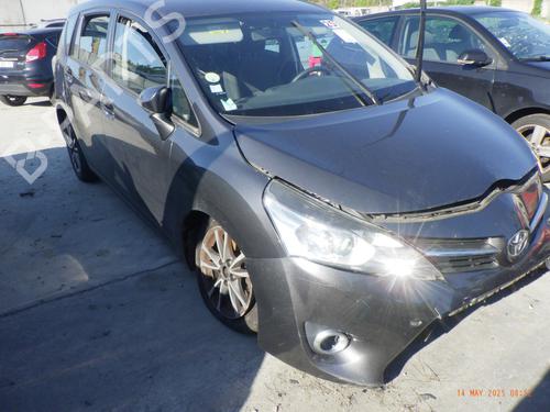 Used Parts TOYOTA VERSO (_R2_) 2.0 D-4D (AUR20_, AUR20R) (124 hp) 4239937