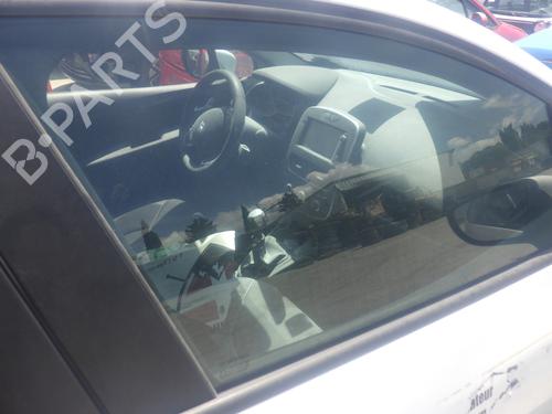 front-right-door-window-renault-clio-iv-bh_-2012-2013-2014-2015-2016-2017-2018-2019-2020-2021-36418428 main image