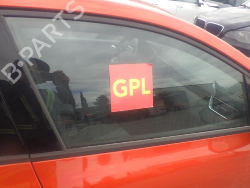 front-right-door-window-renault-clio-v-b7_-2019-37733363 main image