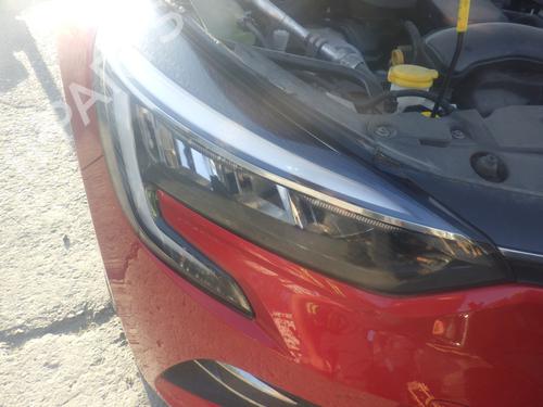 right-headlight-renault-clio-v-b7_-2019-39074530 main image
