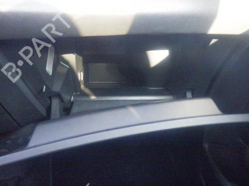 glove-box-citroen-c4-spacetourer-3d_-2018-33454284 main image