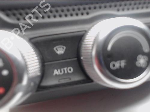 Climate control AUDI A1 Sportback (8XA, 8XF) 1.4 TDI | BP24287009I5 