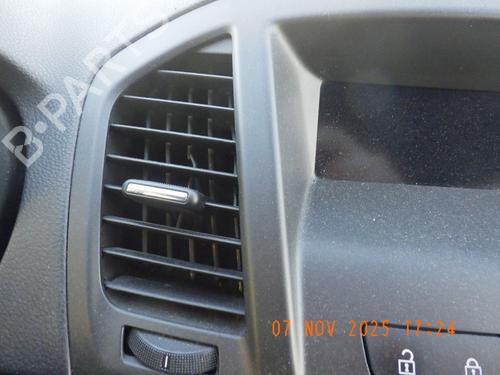 air-vent-opel-insignia-a-g09-2008-2009-2010-2011-2012-2013-2014-2015-2016-2017-30200307 main image