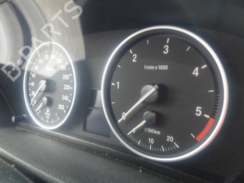 Used Instrument cluster Instrument cluster BMW X5 (E70) xDrive 30 d (235 hp) 33960301 33960301