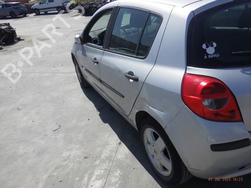 Brugte RENAULT CLIO III (BR0/1, CR0/1) 1.5 dCi (BR17, CR17) (86 hp) 4226820