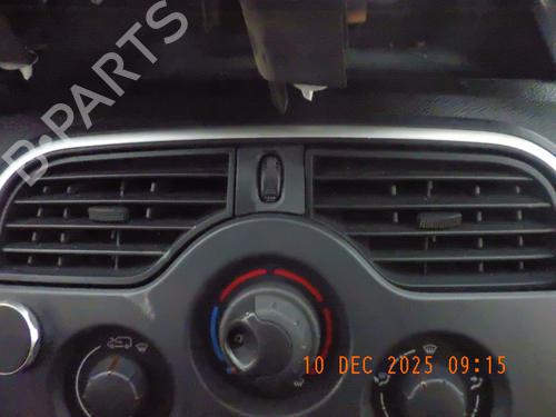 Used Air vent RENAULT KANGOO Express (FW0/1_) 1.5 dCi 90 (FW0G, FW05, FW08, FW11) (90 hp) 30882671