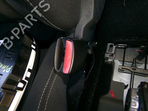 Used Seat buckle RENAULT MEGANE III Hatchback (BZ0/1_, B3_) 1.5 dCi (106 hp) 30656953
