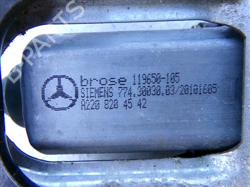 Mechanizm podnoszenia szyby przedniej prawej MERCEDES-BENZ C-CLASS (W203) C 200 CDI (203.004) | BP30796513C23 