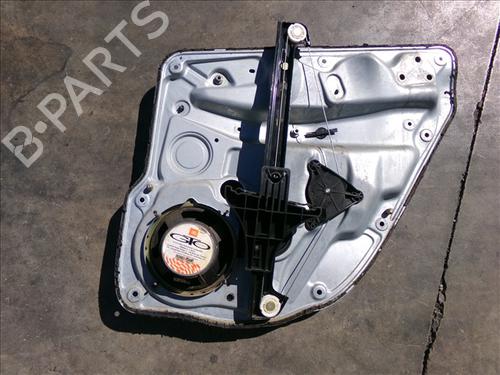 Rudehejsemekanisme venstre bagtil VW BORA I (1J2) 1.9 TDI | BP29923516C24 