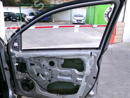Right front door CHEVROLET AVEO / KALOS Saloon (T200) 1.4 | BP29623169C3
