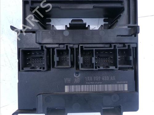 Elektronisk modul VW GOLF PLUS V (5M1, 521) 1.4 16V (75 hp) 24564463