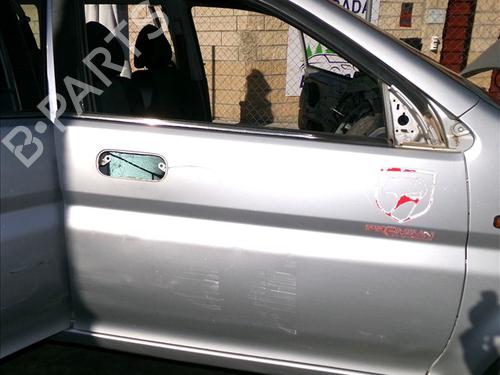 Used Right front door HONDA HR-V (GH_) 1.6 16V (GH1, GH3) (105 hp) 30493933