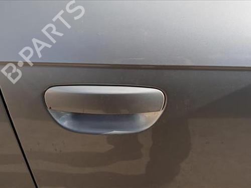 Used Front right exterior door handle AUDI A4 B7 (8EC) 2.0 TDI (140 hp) 24562273