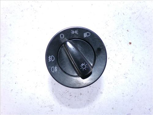 Used Headlight switch VW PASSAT B5.5 (3B3) 1.9 TDI (130 hp) 30325625