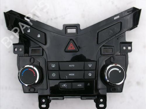 Used Climate control CHEVROLET CRUZE (J300) 2.0 CDI (150 hp) 24567658