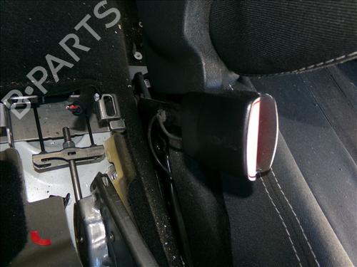 Used Seat buckle RENAULT MEGANE III Hatchback (BZ0/1_, B3_) 1.5 dCi (106 hp) 30656954