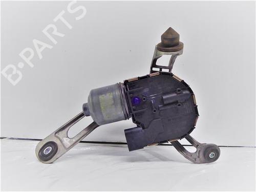 Used Front wiper motor KIA CARENS IV 1.7 CRDi (116 hp) 24556812