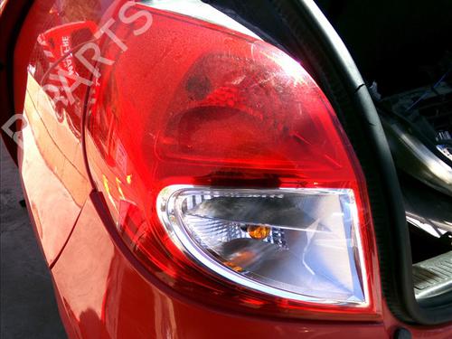 Used Left taillight RENAULT CLIO III (BR0/1, CR0/1) 1.2 16V (BR02, BR0J, BR11, CR02, CR0J, CR11) (75 hp) 27625227