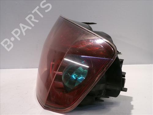 Right taillight PEUGEOT 407 (6D_) 2.0 HDi 135 (6DRHRH, 6DRHRE, 6DRHRG, 6DRHRJ) | BP30006720C35