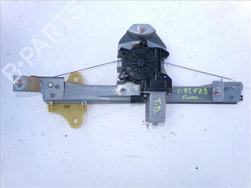 Rudehejsemekanisme Højre bagtil RENAULT CAPTUR I (J5_, H5_) 0.9 TCe 90 (90 hp) 31082374