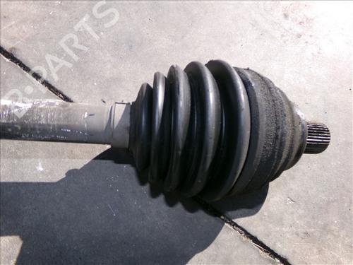 Antriebswelle links vorne VW GOLF PLUS V (5M1, 521) 1.6 TDI | BP30006810M38 