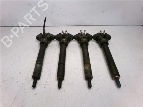 Used Injector BMW 3 (E46) 320 d (136 hp) 28070231