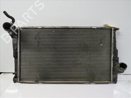 Oliekøler BMW 1 (E87) 118 d (143 hp) 24559017