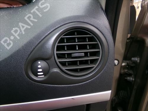 Luftventilen RENAULT CLIO III (BR0/1, CR0/1) 1.2 16V (BR02, BR0J, BR11, CR02, CR0J, CR11) (75 hp) 30908389