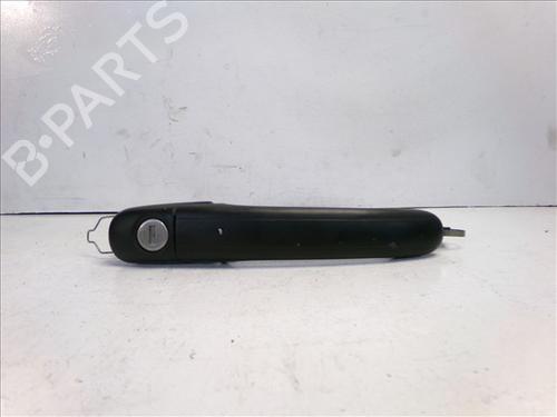 Używane Klamka zewnętrzna drzwi przednich prawych VW POLO III (6N1) 60 1.4 (60 hp) 28070216