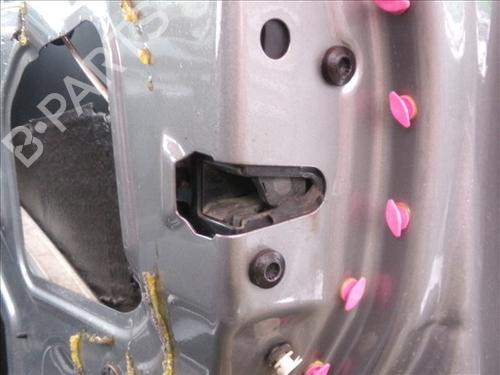 Used Front right lock AUDI A4 B6 (8E2) 2.0 (130 hp) 24859216