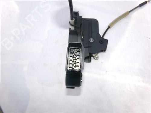 Rear left lock LAND ROVER RANGE ROVER SPORT I (L320) 2.7 D 4x4 | BP28109904C100 