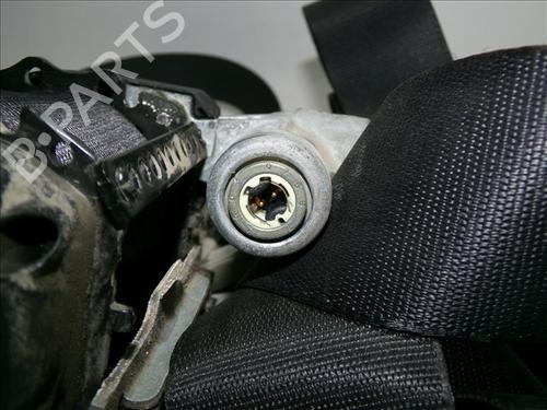 Front right seatbelt MITSUBISHI CARISMA (DA_) 1.9 DI-D (DA5A) | BP24564306I25 
