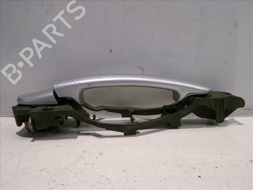 Klamka zewnętrzna drzwi przednich prawych SEAT LEON (1M1) 1.9 TDI | BP29303337C129 