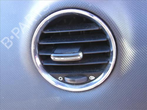 Used Air vent PEUGEOT 308 I (4A_, 4C_) 1.6 HDi (109 hp) 26049194