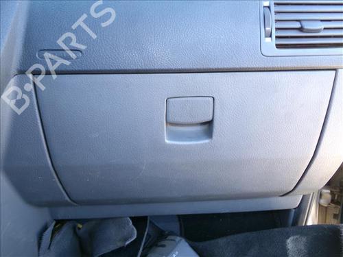 Used Glove box KIA CARENS II MPV (FJ) 2.0 CRDi (113 hp) 25279880