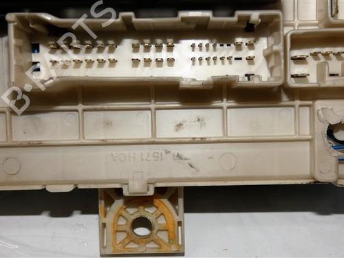 Used Fuse box MITSUBISHI COLT IV (CA_A) 1.3 GLi 12V (CA1A) (75 hp) 24556464