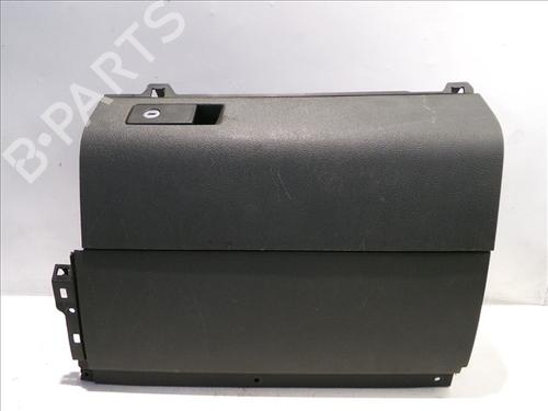 Boîte à gants VW TOURAN (1T1, 1T2) 2.0 TDI (140 hp) 24564920