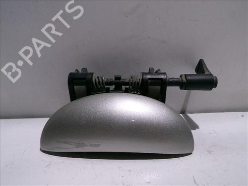 Used Rear left exterior door handle PEUGEOT 206 Hatchback (2A/C) 1.4 i (75 hp) 24568751