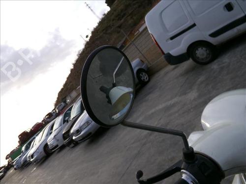 Used Left mirror KIA CARENS II MPV (FJ) 1.6 (105 hp) 24858141