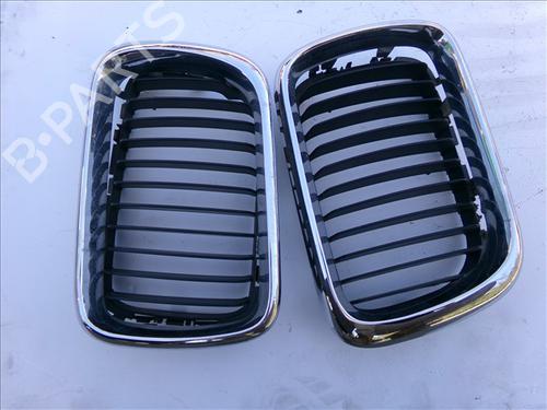 Used Grille BMW 3 (E36) 316 i (102 hp) 26283769