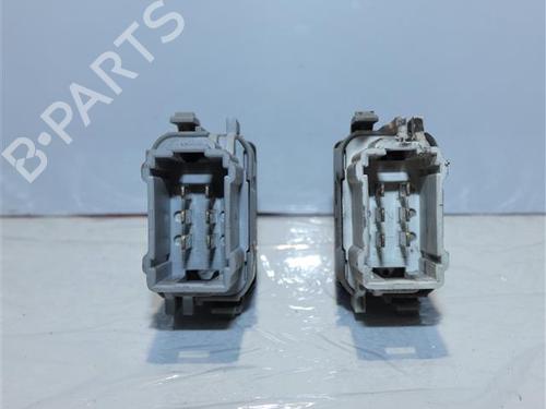 Used Right front window switch RENAULT MEGANE Scenic (JA0/1_) 1.9 dTi (JA0N) (98 hp) 24555699