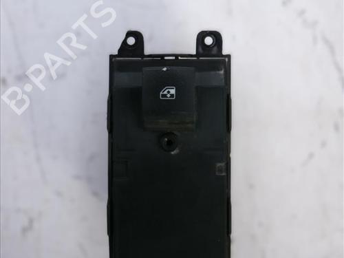 Used Right front window switch CHEVROLET CRUZE (J300) 2.0 CDI (150 hp) 24567630