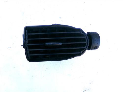 Used Air vent MERCEDES-BENZ A-CLASS (W168) A 170 CDI (168.008) (90 hp) 26147073