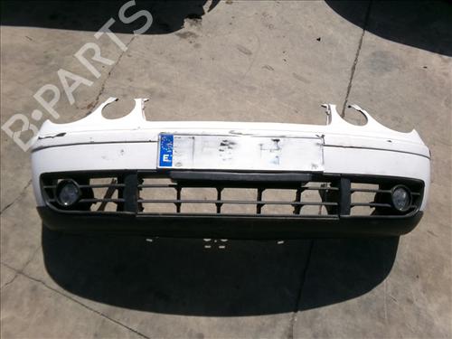 Used Front bumper VW POLO IV (9N_, 9A_) 1.4 16V (75 hp) 25485207
