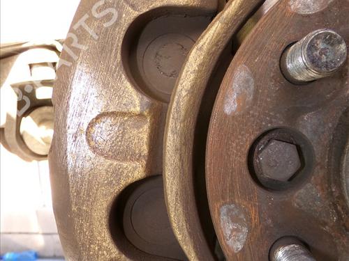 Used Right front brake caliper HYUNDAI H-1 / STAREX Bus (A1) 2.5 TCi (99 hp) 28529938