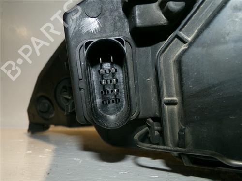 Right headlight FORD FOCUS I Saloon (DFW) 1.8 Turbo DI / TDDi | BP30460551C29