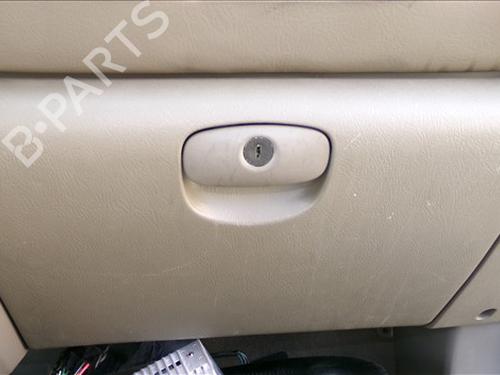 Used Glove box HYUNDAI SANTA FÉ I (SM) 2.0 CRDi 4x4 (125 hp) 30764146